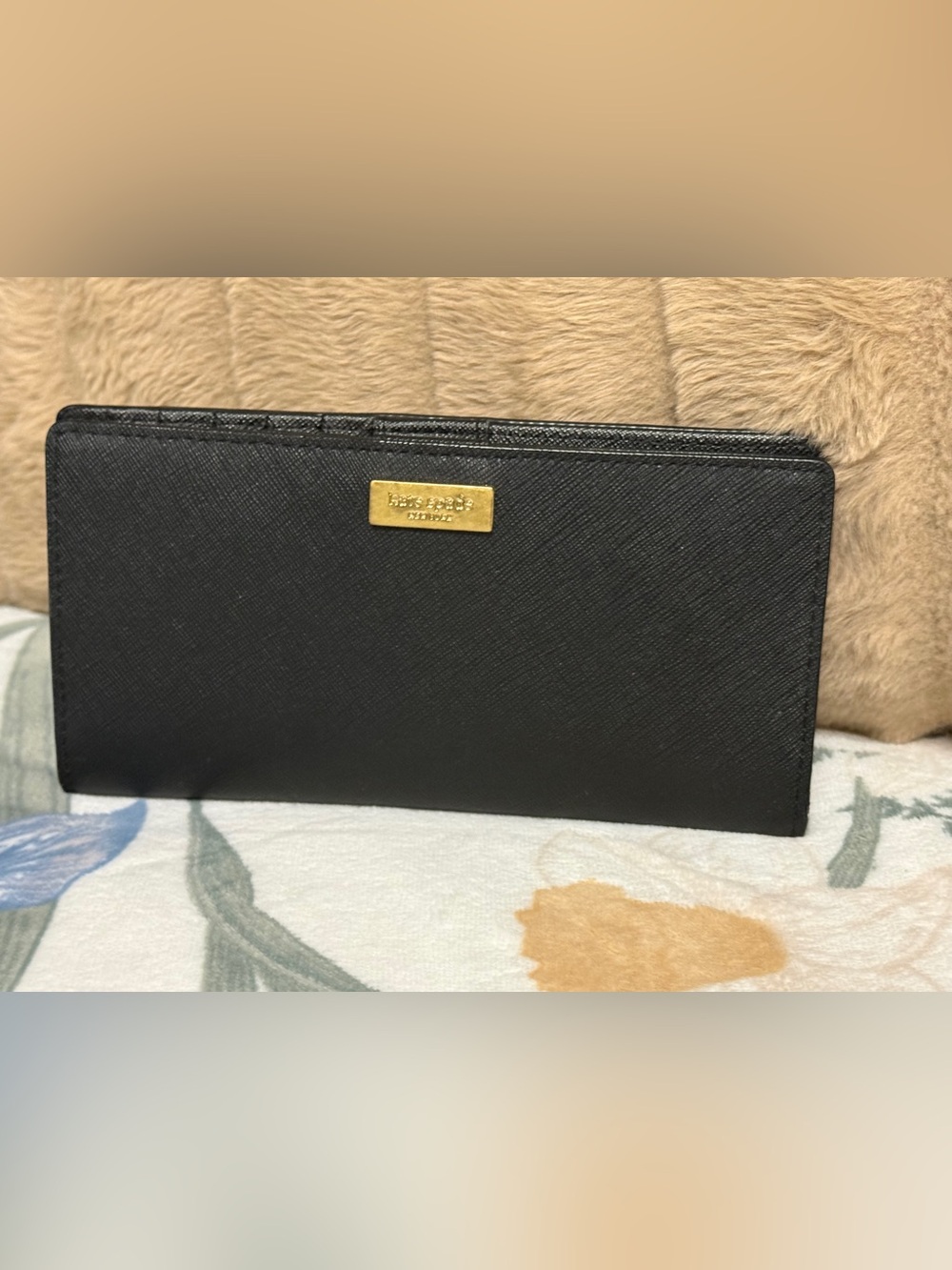 ♠️ Kate Spade Black Saffiano Leather Stacy Slim Bifold Wallet ♠️